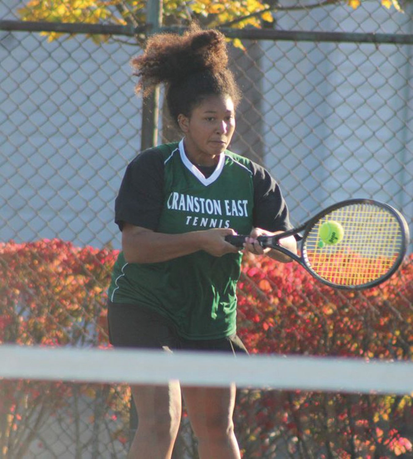 THAT’S A WRAP:
Cranston East’s Isabella
Ba returns a shot against
visiting Westerly last week
during the team’s regular
season finale at Park View
Middle School. The Lady
Bolts finished the season
with two wins and will now
set its sights on the 2022
fall.