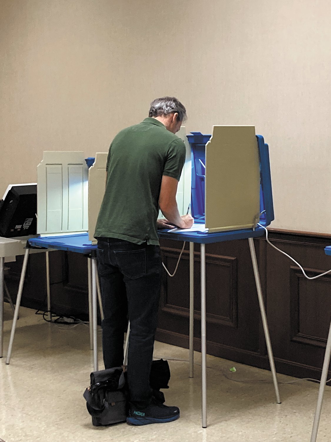 AT THE POLLS: Unofficial numbers show that 10,151 Cranston residents voted in last week’s election. (Herald photo)