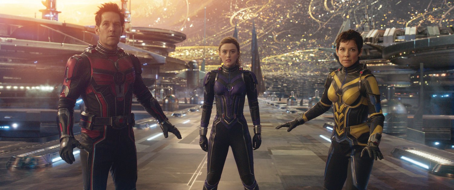 (L-R): Paul Rudd as Scott Lang/Ant-Man, Kathryn Newton as Cassandra "Cassie" Lang, Evangeline Lilly as Hope Van Dyne/Wasp in Marvel Studios' ANT-MAN AND THE WASP: QUANTUMANIA.
